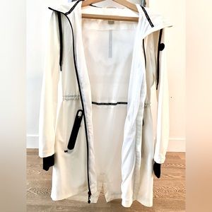 Micheal Kors - wind breaker/outer jacket